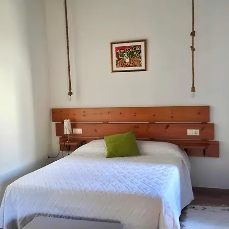 Estudio Pajar Rural Con Bonito Jardin - Gayoles Rural *